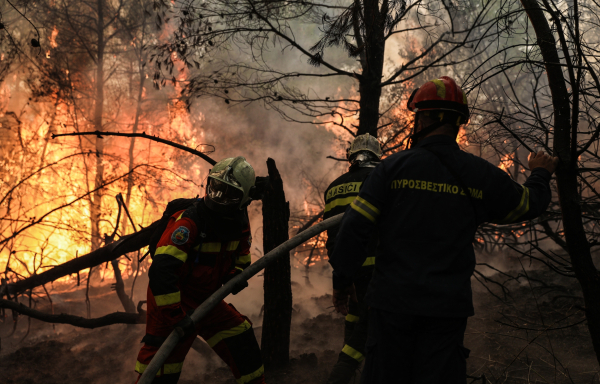 Πολιτική Προστασία: 37 φωτιές σε όλη τη χώρα - Προβληματισμός για την Κεντρική Μακεδονία
