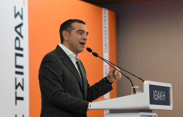 Τσίπρας από Ιωάννινα: «Χρειαζόμαστε νέα μεταπολίτευση» - Επίθεση σε Μητσοτάκη