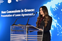 Κίμπερλι Γκίλφοϊλ: Από τις αποκαλύψεις της WSJ στην απειλή αποπομπής – Όλο το χρονικό