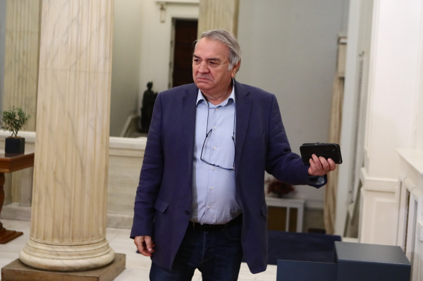 Αμφίβολη η παραμονή Μπίστη στη Νέα Αριστερά