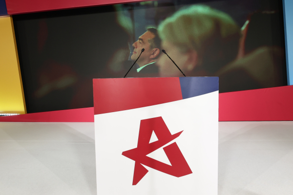 ΕΛΑΣ: «Το επιτελικό κράτος της ασυδοσίας» – Πρόταση για ριζική επανίδρυση των ελεγκτικών μηχανισμών