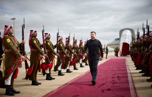 Στην Ιορδανία ο Ζελένσκι για «σημαντικές συναντήσεις» (βίντεο)