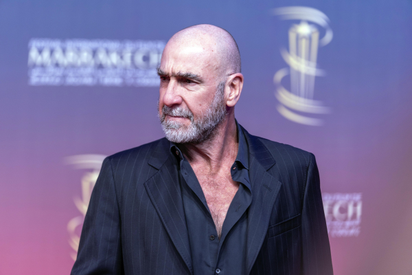 «Να πηγαίνουν οι πρόεδροι στον πόλεμο, να μη στέλνουν δεκαοχτάχρονα στον πόλεμο»