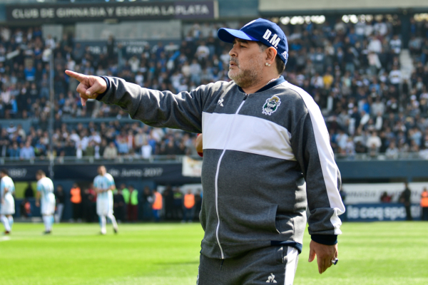 «Είμαι αθώος, ο θάνατος του Μαραντόνα ήταν φυσικός, αναπόφευκτος» δήλωσε ο γιατρός του