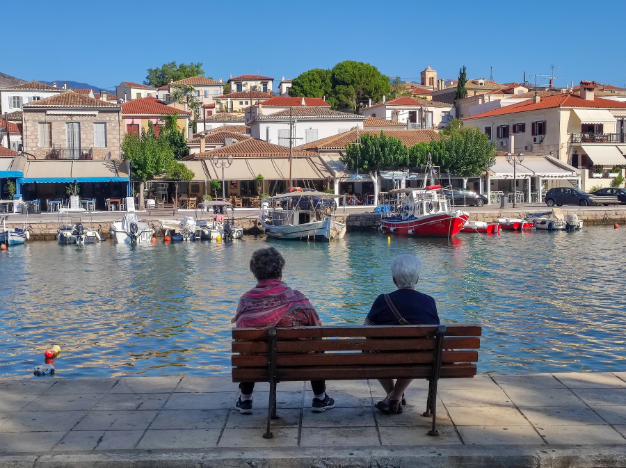 Σύνταξη πριν από τα 62: Το όριο ηλικίας έως και 8,5 χρόνια νωρίτερα