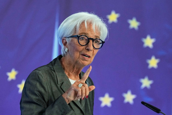 Ακριβότερα τα δάνεια μετά την αύξηση επιτοκίων της ΕΚΤ - Ποιοι θα πληρώσουν περισσότερα