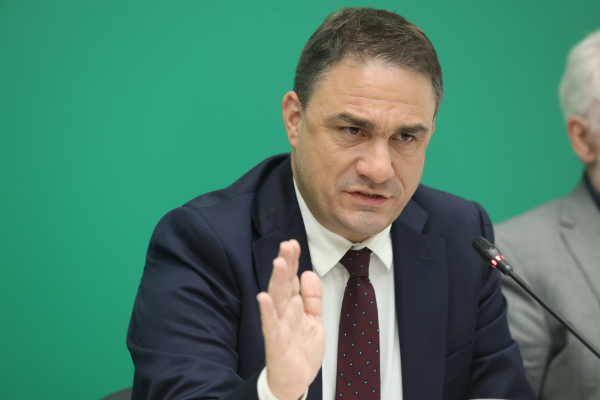 Τσουκαλάς: Η ΝΔ εξαπάτησε τους ελεύθερους επαγγελματίες - Η κλεψύδρα τους τελειώνει
