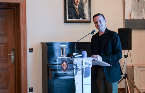 Χάρης Δούκας: Το ΠΑΣΟΚ πρέπει να κάνει κριτική στον Τσίπρα, αλλά αντίπαλος είναι η ΝΔ