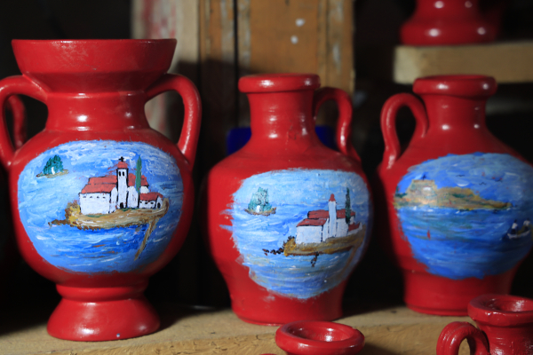 Πότε ανοίγουν μετά το Πάσχα 2026 μαγαζιά, σούπερ μάρκετ και τράπεζες