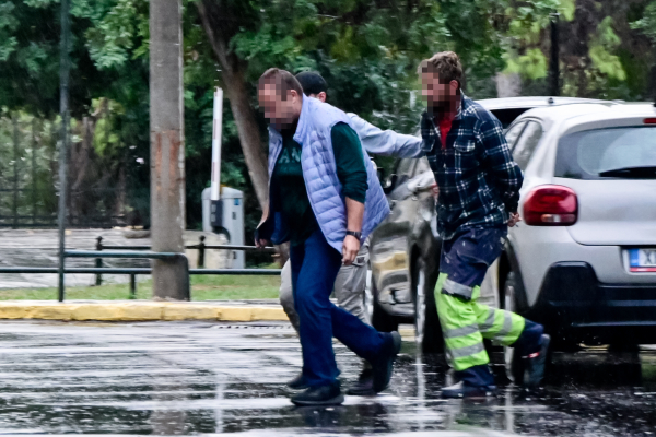Λαύριο: Ποινική δίωξη για κακούργημα και 4 πλημμελήματα στον 32χρονο