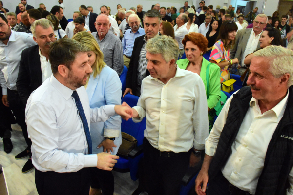 Πότε έστειλε το μήνυμα ο Οδυσσέας, πότε το έμαθε ο Νίκος