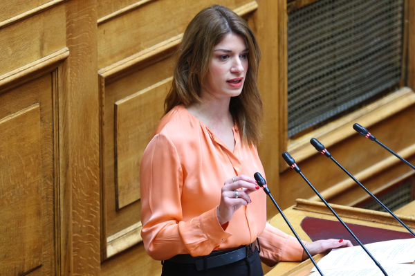 Κατερίνα Νοτοπούλου: Βασίζομαι στη χειλεανάγνωση, πρακτικά δεν ακούω