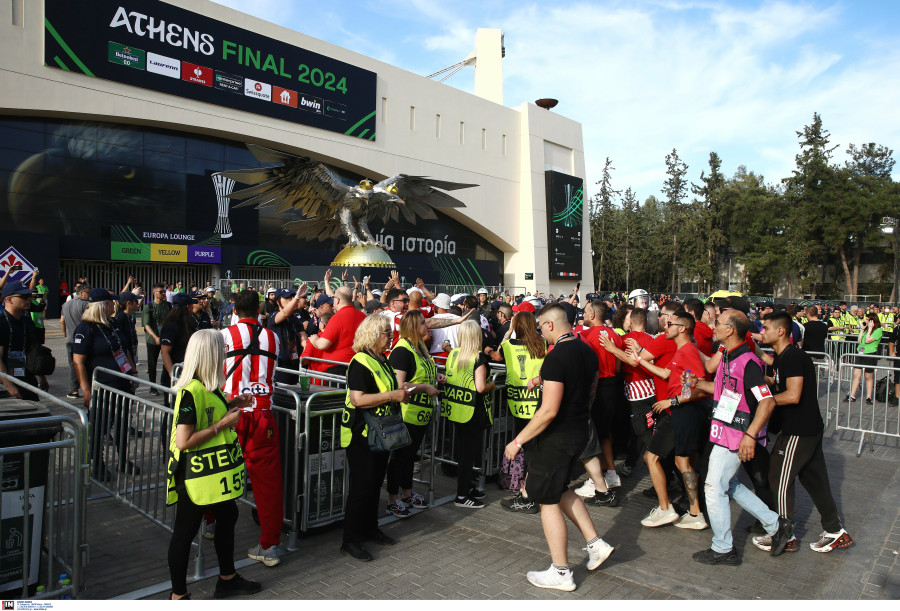 olimpiakos_fiorentina_opapa_arena5_0472b.jpg