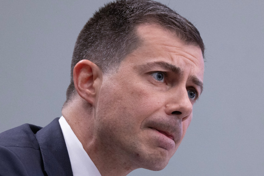 Pete_Buttigieg_c4143.jpg