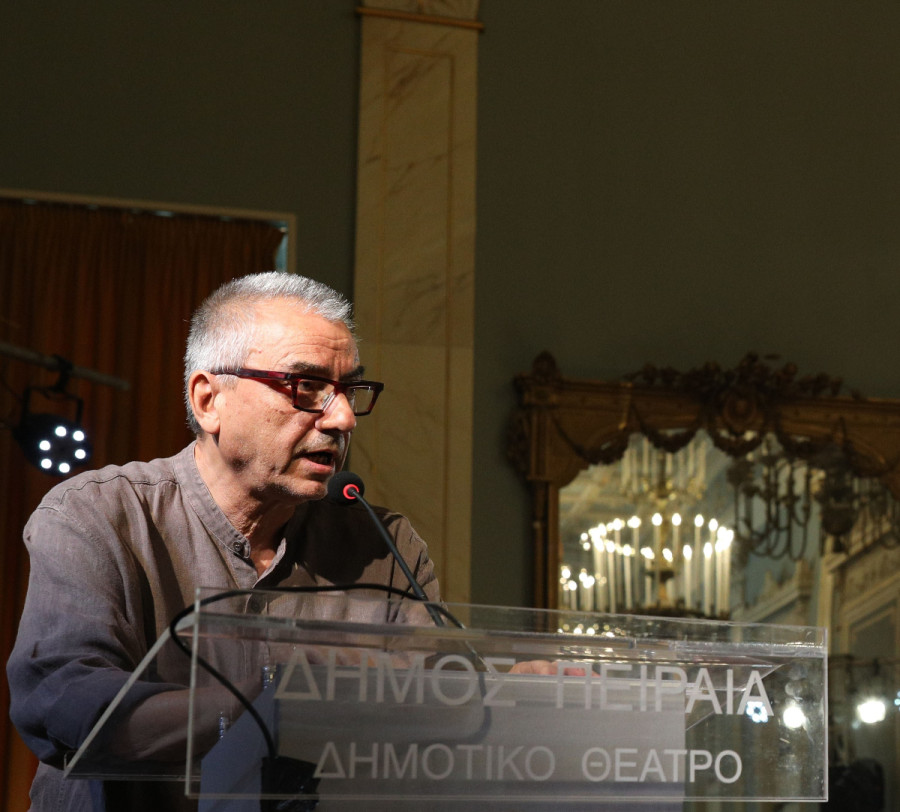 dimotikotheatro_periaia2_07411.jpg