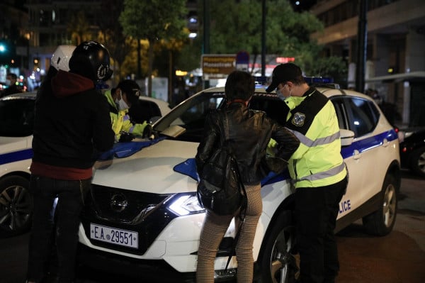 Πρόστιμα πάνω από 1,5 εκατ. ευρώ και λουκέτα σε επιχειρήσεις για παράβαση των μέτρων του lockdown