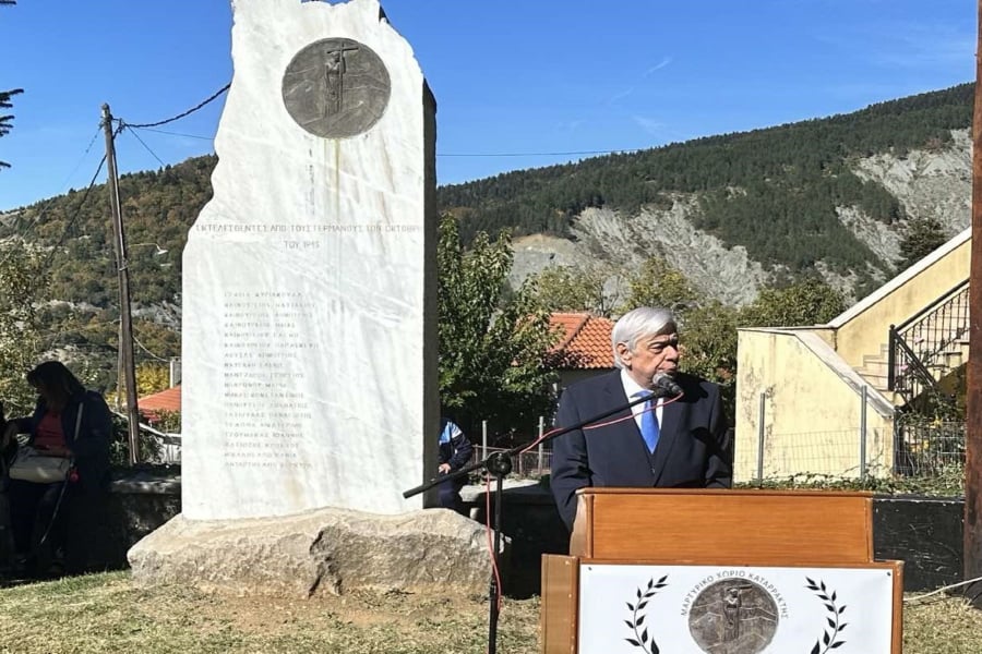 Παυλόπουλος: Νομικώς ενεργές και δικαστικώς επιδιώξιμες οι απαιτήσεις της Ελλάδας από τη Γερμανία για τις αποζημιώσεις