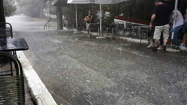 Αέρα, βροχές και χιόνια φέρνει η «Ιοκάστη»!