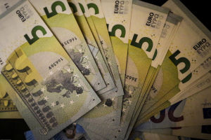 Τι κοιτάει η εφορία στις μεταφορές χρημάτων μέσω IRIS - Κρίσιμη η αιτιολογία την τράπεζα