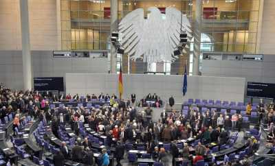 Βερολίνο: Προϋπόθεση για την στήριξη της Ελλάδας, να βρίσκεται σε πρόγραμμα