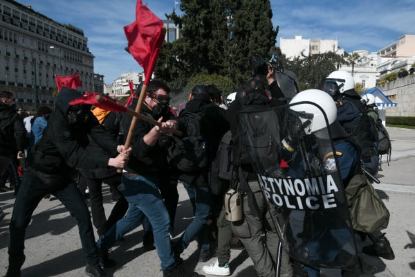 Σε 52 προσαγωγές προχώρησε η ΕΛΑΣ στο πανεκπαιδευτικό συλλαλητήριο