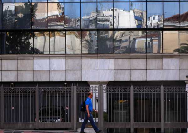 Στα 3,78 δισ. ο λογαριασμός για ιδιοκτήτες ακινήτων