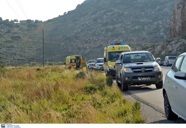 Πέλλα: Νεκρή οδηγός ΙΧ που «καρφώθηκε» σε τσιμεντένια περίφραξη