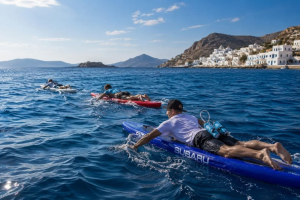 22 άνθρωποι, 2 χώρες και ένα paddleboard. Μια διαφορετική αποστολή για την ALS στα ελληνικά νησιά