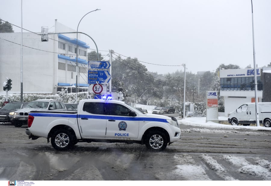 Κακοκαιρία «Μπάρμπαρα»: Ποιοι δρόμοι είναι κλειστοί και πού η κυκλοφορία γίνεται μόνο με αλυσίδες