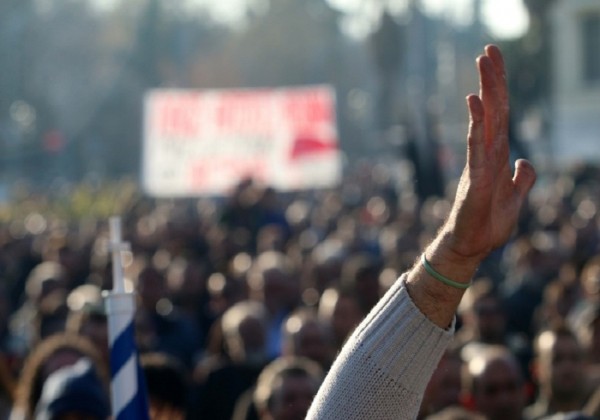 Ανέστειλαν τις κινητοποιήσεις τους οι συμβασιούχοι του Δήμου Λαρισαίων