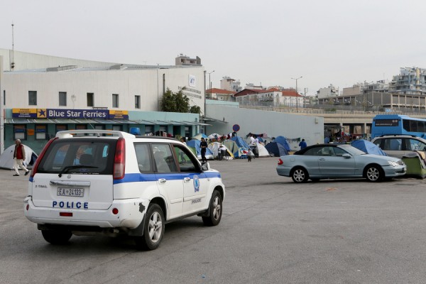 Στο αυτόφωρο τέσσερα μέλη του πληρώματος του φορτηγού πλοίου «St.Gregory»