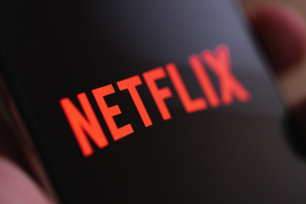 Θρίλερ με γνωστή ηθοποιό του Netflix: Βρέθηκε νεκρή στο σπίτι της