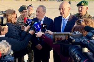 Στην Αεροπορική Βάση «Ανδρέας Παπανδρέου» της Πάφου ο Νίκος Δένδιας