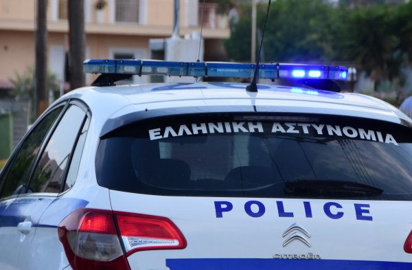 Συνελήφθησαν δύο 12χρονοι για ληστεία σε βάρος 12χρονου στο Περιστέρι