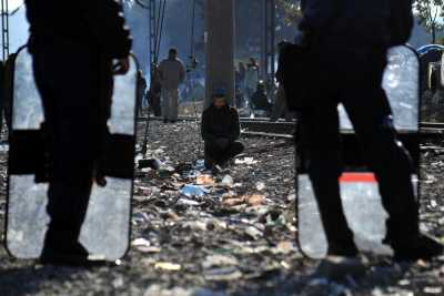 Κομισιόν: Την επόμενη εβδομάδα στα σύνορα Ελλάδας - ΠΓΔΜ η Frontex