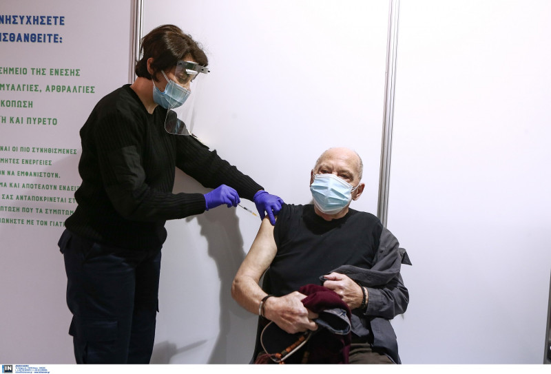 Κορονοϊός: Πάνω από 1,5 εκατομμύριο οι εμβολιασμένοι με την πρώτη δόση