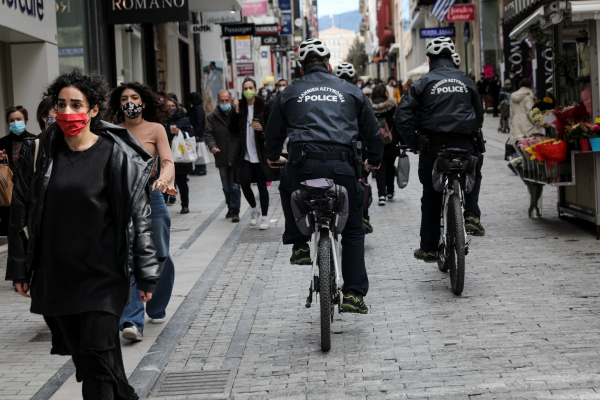 Πρεμιέρα νέων μέτρων χθες με μπαράζ ελέγχων σε όλη τη χώρα, λουκέτο σε γνωστό νυχτερινό μαγαζί