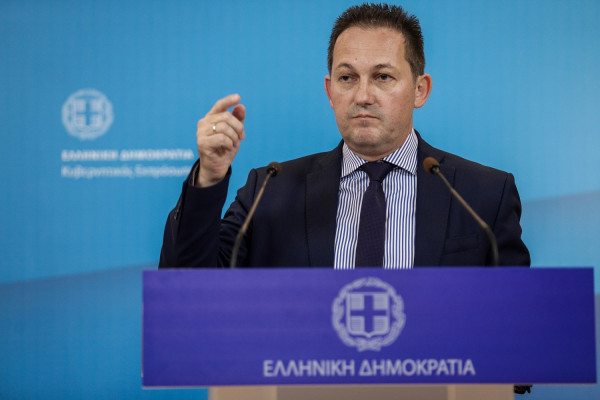 Προγραμματικές δηλώσεις - Πέτσας: Τι ετοιμάζει η κυβέρνηση Μητσοτάκη για τα ΜΜΕ - Οι οκτώ πρωτοβουλίες