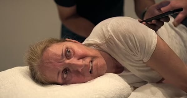 Σελίν Ντιόν: Συγκλονίζει το βίντεο - Η στιγμή που υποφέρει από πόνους