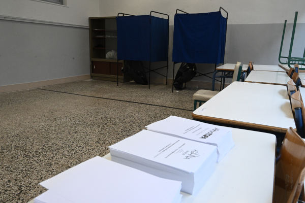 Πού και πότε θα δείτε τις νέες δημοσκοπήσεις