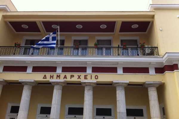 Κοζάνη: Στο κλειστό γυμναστήριο της Λευκόβρυσης φιλοξενούνται 370 πρόσφυγες 