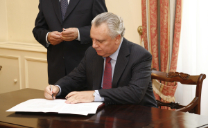 Σαμαράς για Παπαληγούρα: Έντιμος πολιτικός, με αρχές και ήθος