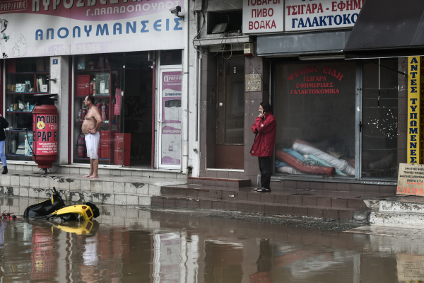 Κακοκαιρία «Μπάλλος»: Blackout σε εκατοντάδες σπίτια, πού εντοπίζονται τα προβλήματα