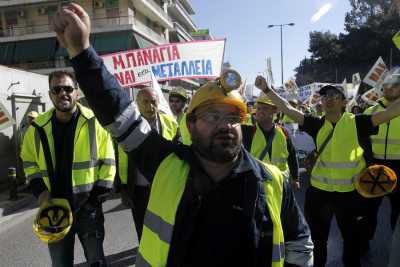 Συνεχίζουν τις κινητοποιήσεις τους οι μεταλλωρύχοι