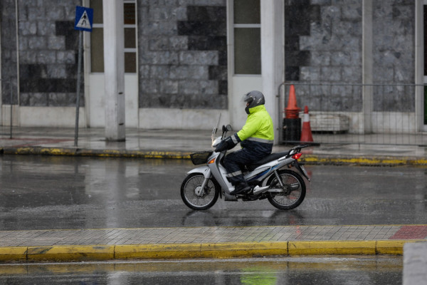 Έκτακτο δελτίο καιρού - ΕΜΥ: Ραγδαία επιδείνωση με καταιγίδες, χιόνια και μποφόρ