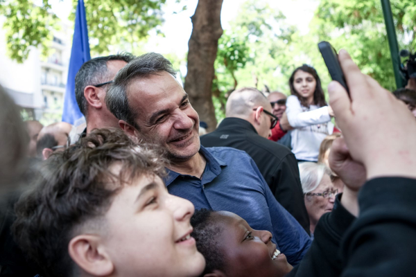 Μητσοτάκης από Κυψέλη: «Την 21η Μαΐου θα στείλουμε μήνυμα νίκης και προκοπής»