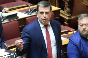 Νέα «γαλάζια» σήματα για συγκυβέρνηση με το ΠΑΣΟΚ