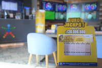 Eurojackpot 2/8/24: Αυτοί είναι οι αριθμοί που κερδίζουν 17 εκατ. ευρώ