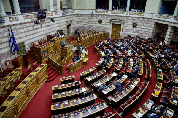 Προανακριτική για Παπαγγελόπουλο: Τα κόμματα παίρνουν θέση για δικογραφία και μάρτυρες