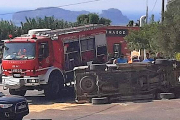 Φρικτό τροχαίο στα Χανιά: Νεκρός ο οδηγός (εικόνες)